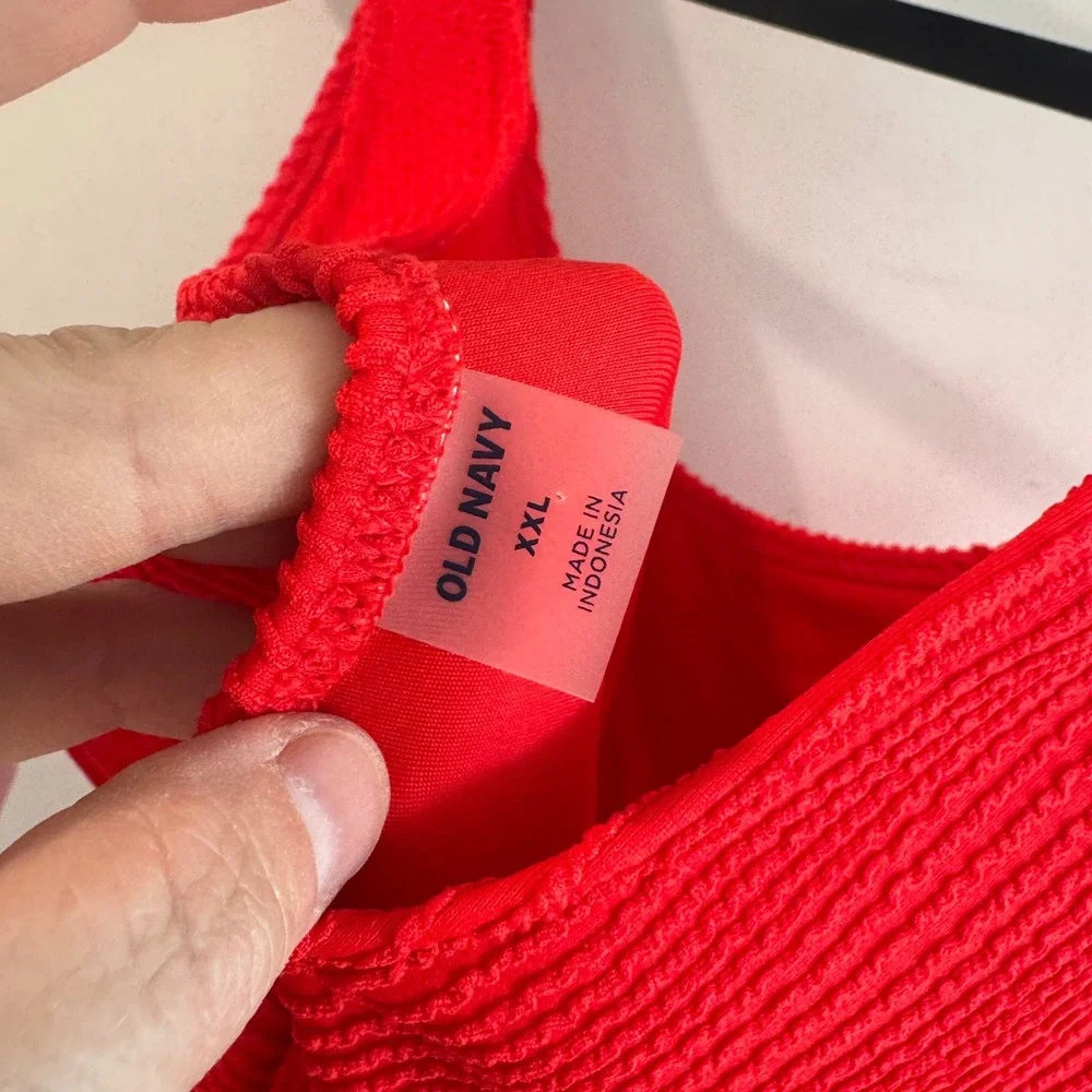 NWT Old Navy Red Ribbed One Piece Swimsuit Scoop Neck Back‎ XXL